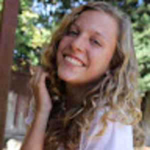 Meet your Posher, Hallie